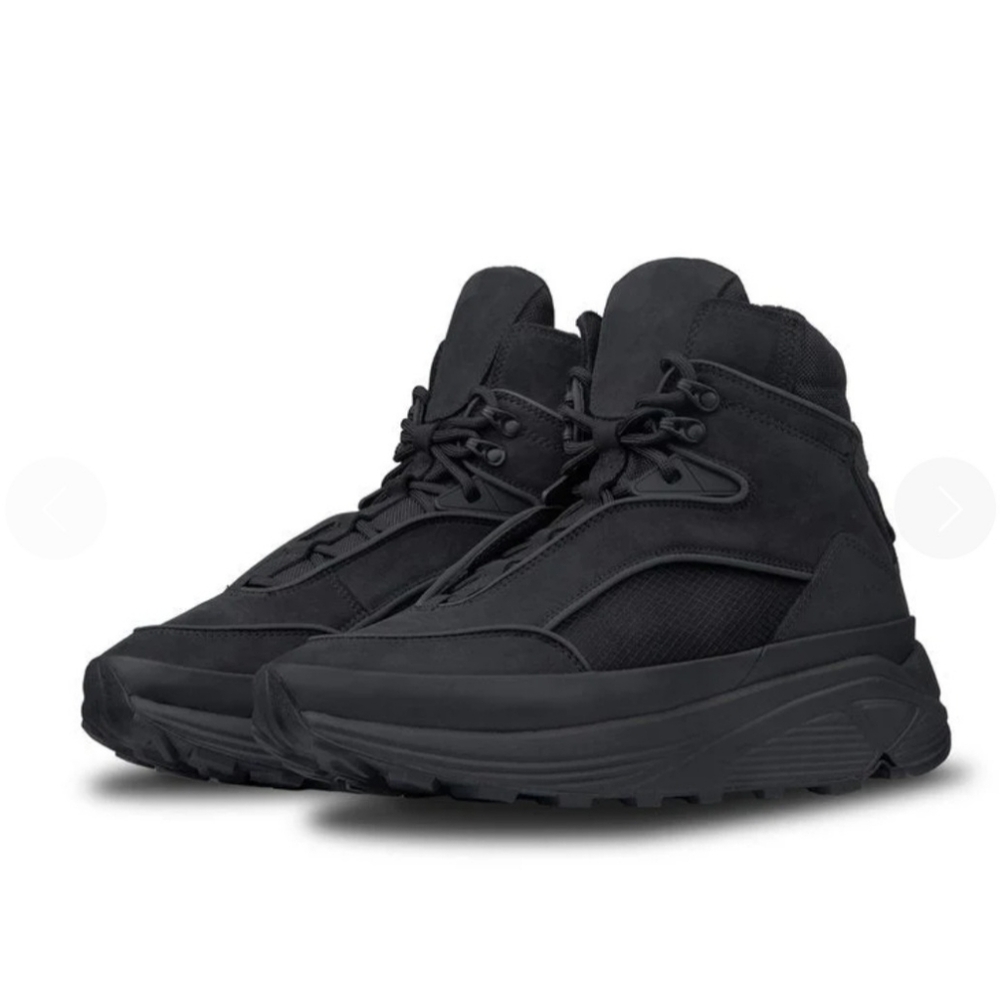 Rare C2H4 Atom‎ Unisex Sneakers Size 5.5